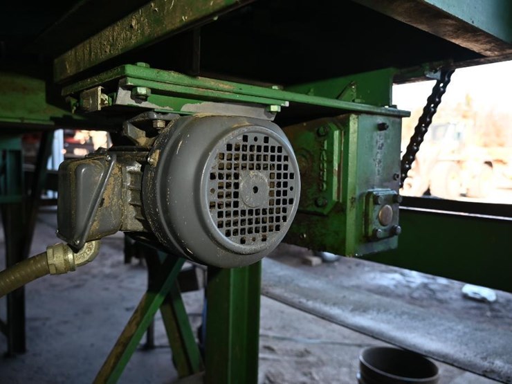 #154-•-spiral-roll-case-image-6