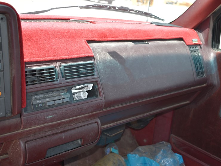 1993-chevrolet-silverado-3500-image-21