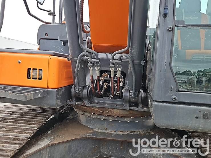 2022-doosan-dx225-lc-image-20