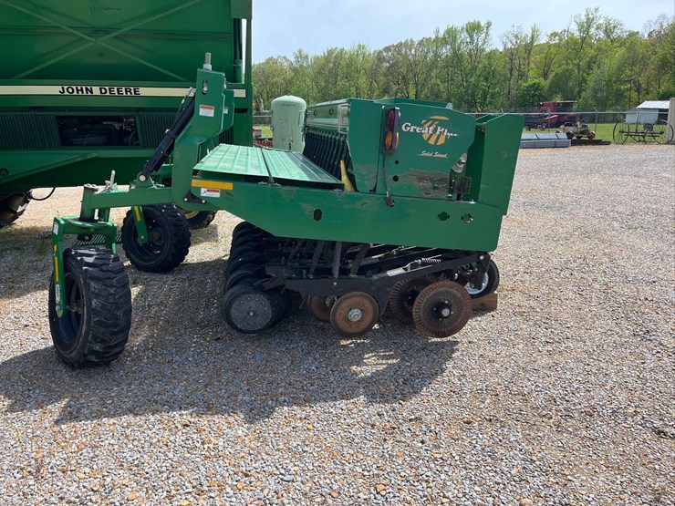 2010-great-plains-3p1006nt-image-17