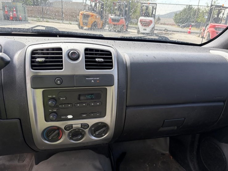 2011-chevrolet-colorado-image-14