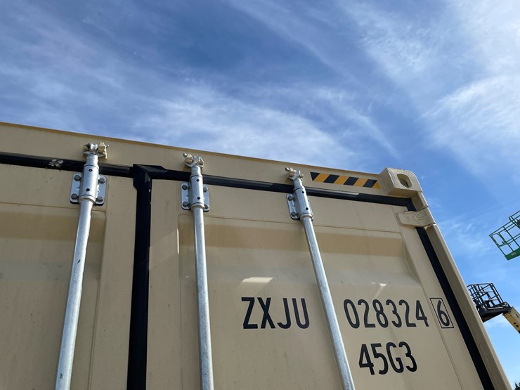 #114-•-40'-high-cube-multi-door-shipping-container-image-11