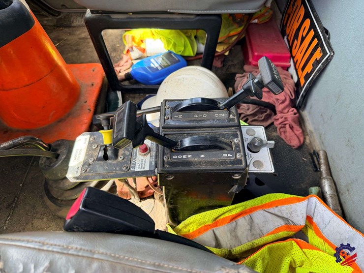 2007-international-7400-image-75