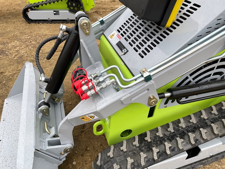 #210-•-new-ats-power-mini-skid-steer-loader-image-12