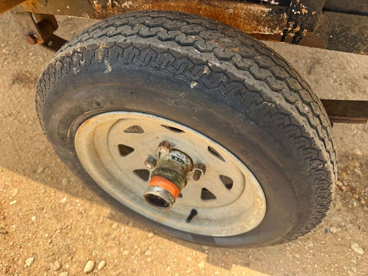 basstender-11.3-mini-bass-boat-image-6