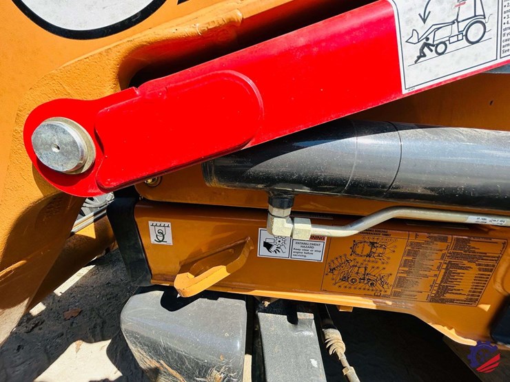 2021-case-580n-image-37