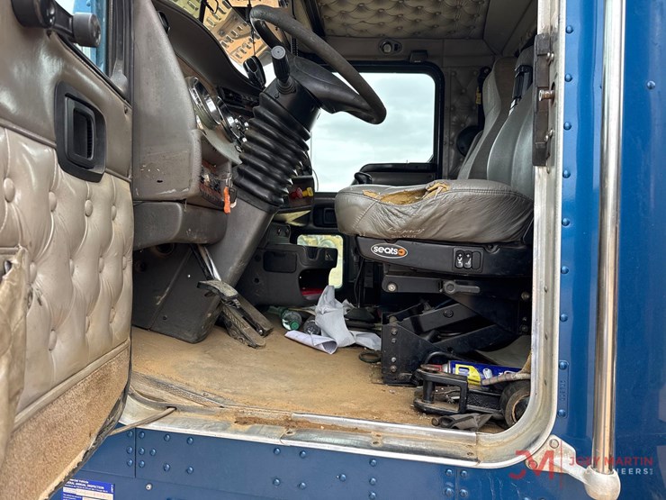 kenworth-w900-image-27