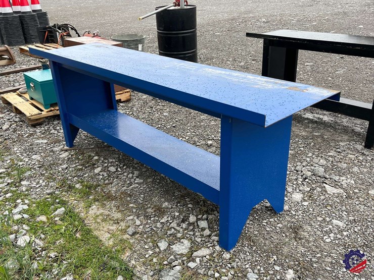2024-kc-8’-steel-workbench-image-4