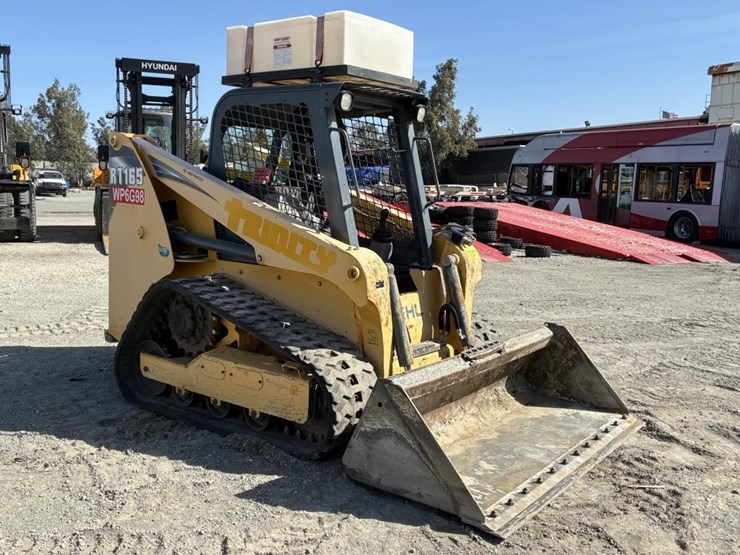 2018-gehl-rt165-image-2