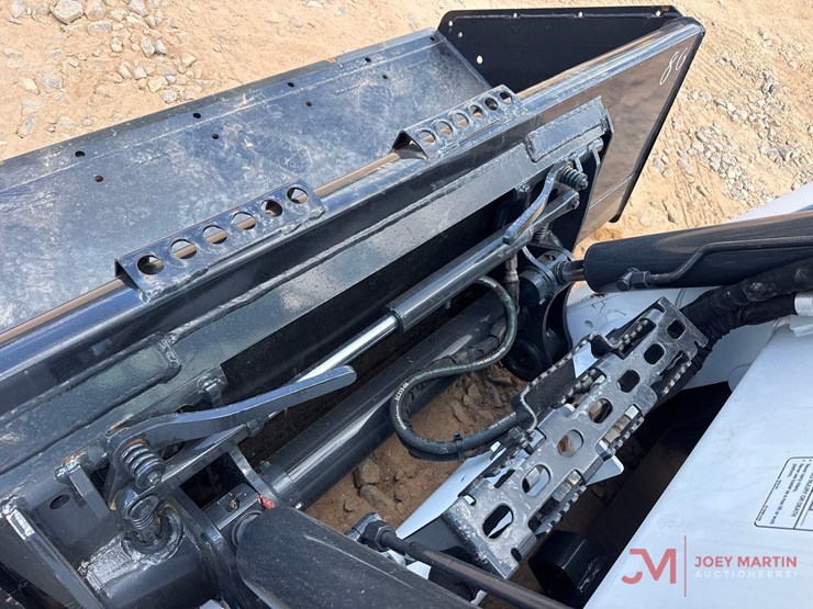 2018-bobcat-t770-image-9