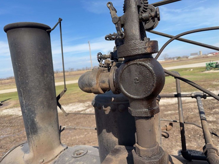 1910-advance-rumely-steam-traction-engine-image-25