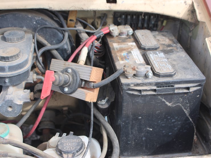 1985-dodge-ram-350-image-38