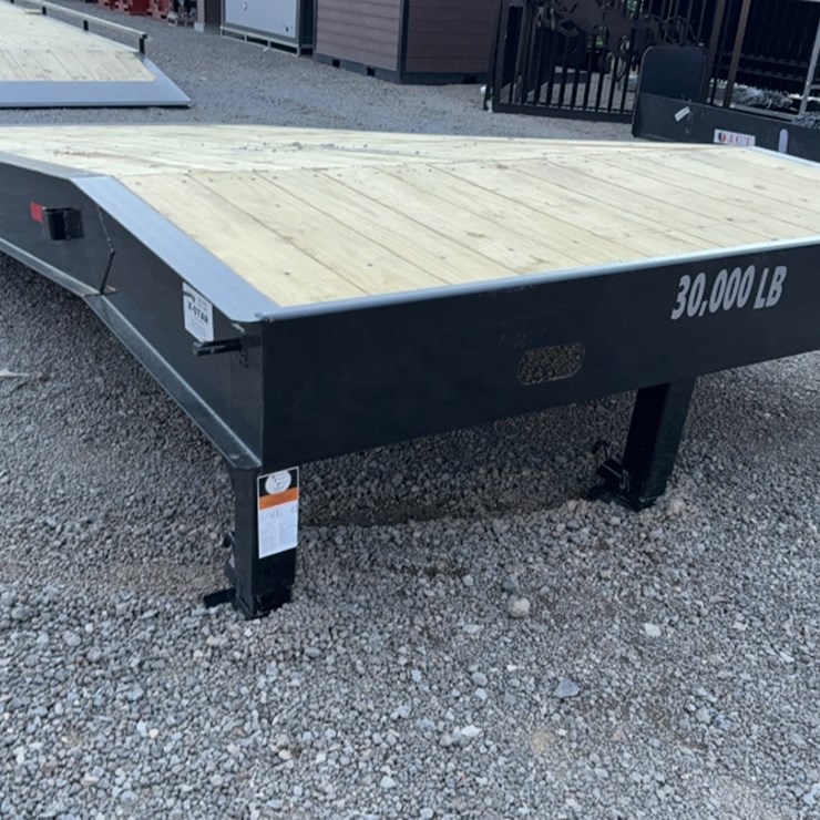 #2063 • 30K LBS. PORTABLE LOADING RAMP