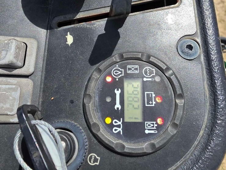 john-deere-7700-image-8