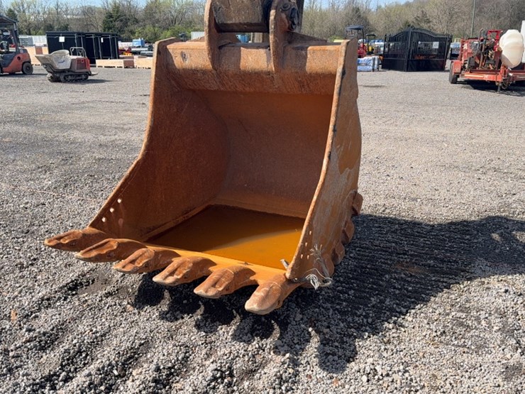 2013-caterpillar-329el-image-5