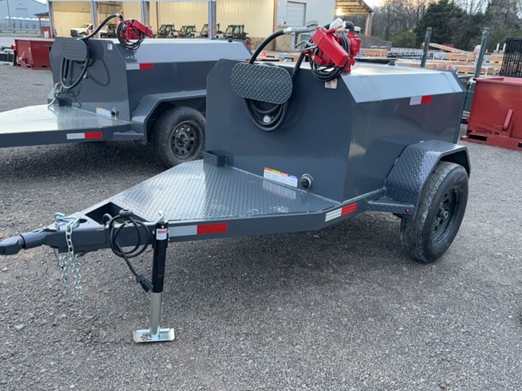 #2040-•-300-gallon-towable-fuel-tank-image-2