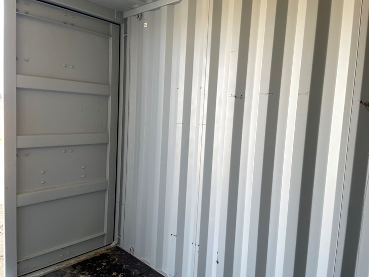 #110-•-40'-high-cube-multi-door-shipping-container-image-27