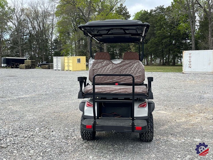 2025-sdlanch-sdlgc80-4-seat-electric-golf-cart-image-16