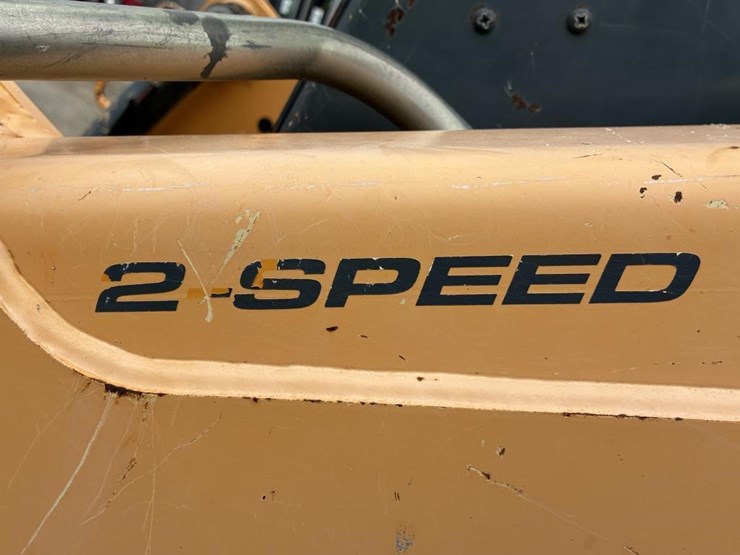 2012-mustang-2500rt-image-10