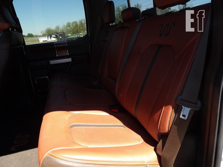 2020-ford-f350-sd-king-ranch-image-12