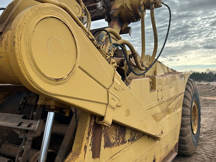 caterpillar-615c-image-23