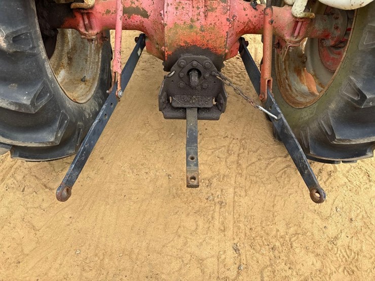 1964-ford-801-image-6