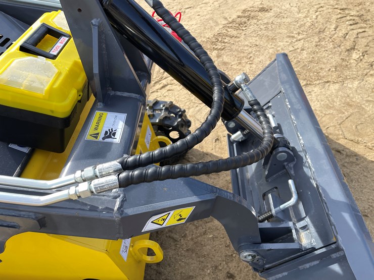 #212-•-landhonor-mini-skid-steer-loader-image-20