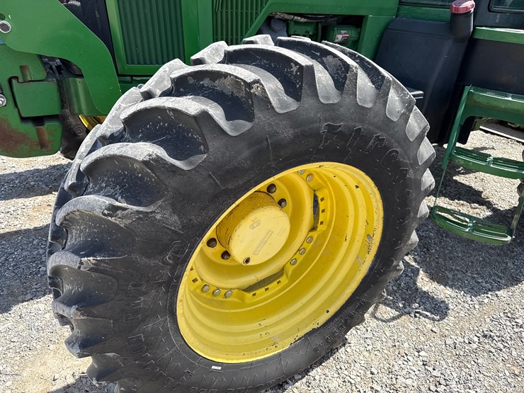 john-deere-7810-image-8
