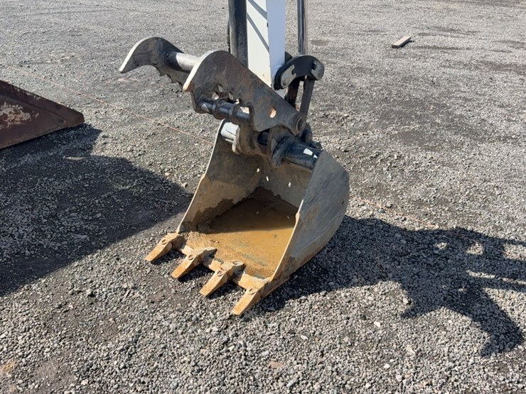 2019-bobcat-e35-image-5