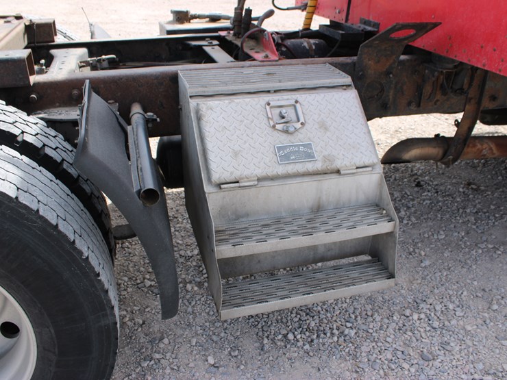 2004-kenworth-t800-image-23