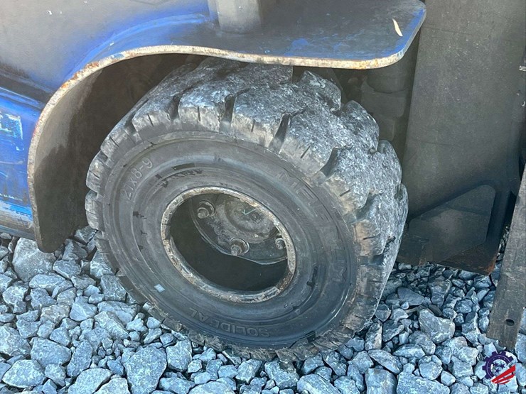 byd-ecb27c-electric-counterbalanced-forklift-image-10