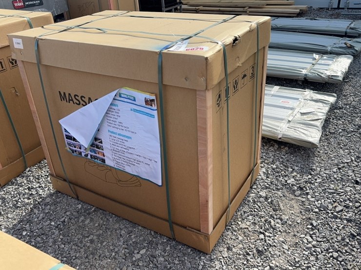 #6029-•-massage-chair-image-2