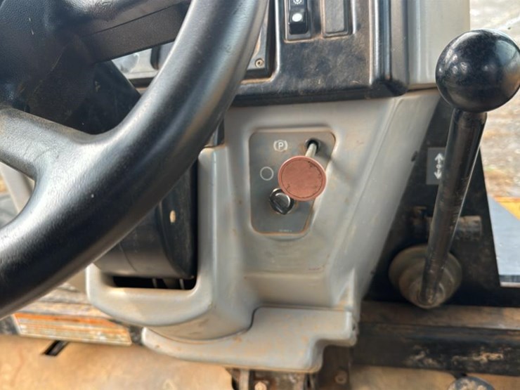 caterpillar-525b-image-48