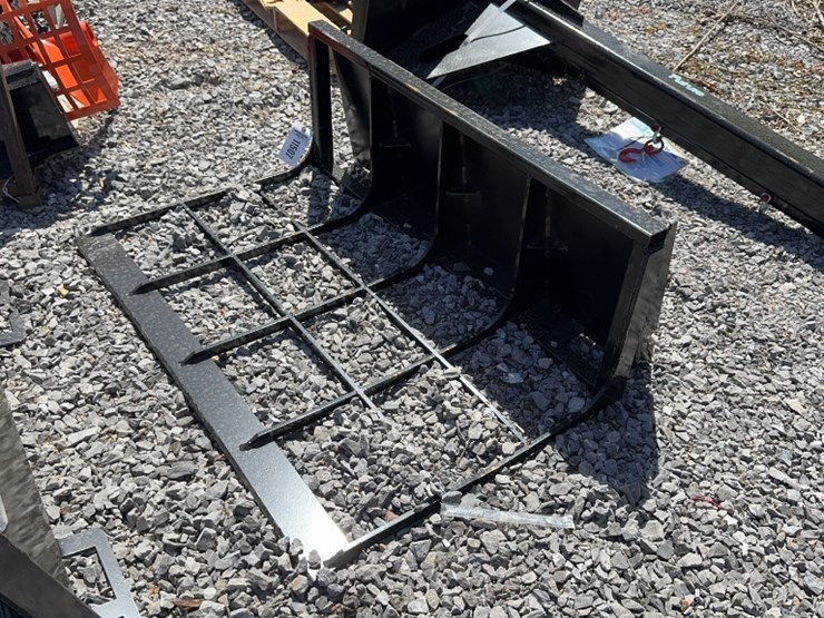 #6058-•-future-48"-skid-steer-land-plane-image-1