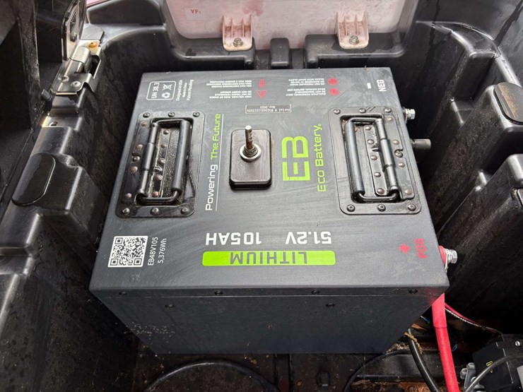 2023-bintelli-electric-golf-cart-w/-on-board-charger-image-20