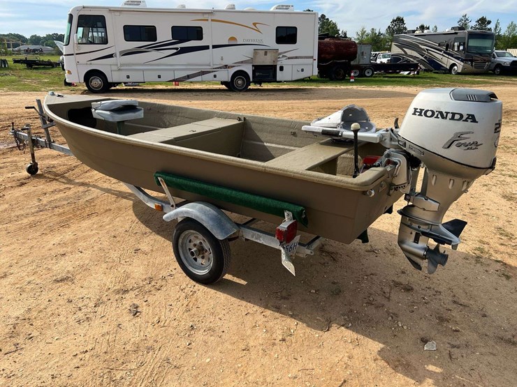 14'-fiberglass-jon-boat-w/honda-25hp-4-stroke-outboard-motor-&-trailer-image-2