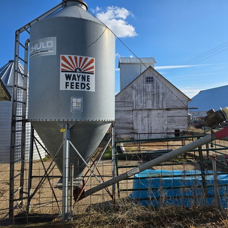 #569 • Wanye Feeds 2T Bulk Bin