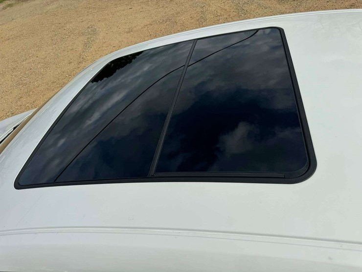 2016-buick-lacrosse-leather-fwd-4d-sedan-3.6-6cyl.-gasoline-(137,344-miles)-image-21