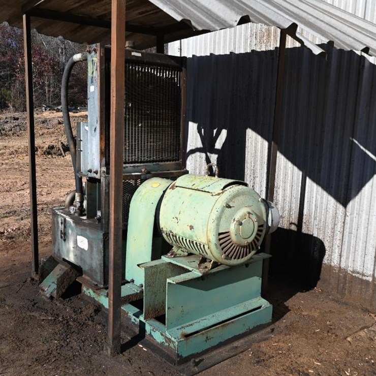 #117 • Tyrone Berry Carriage Drive