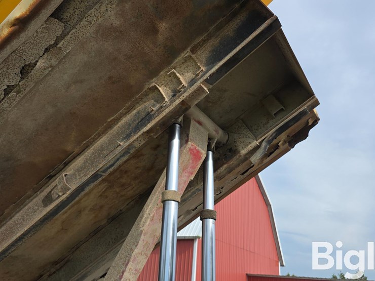 1986-ford-lnt8000-image-15