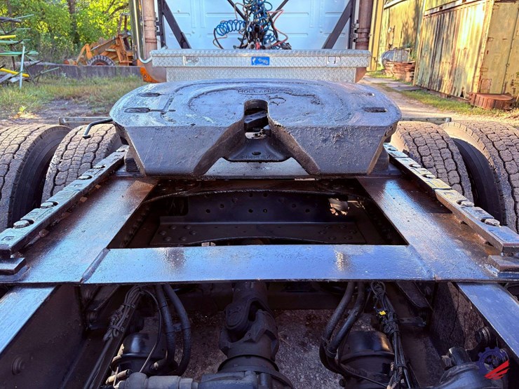 2008-volvo-vt-t/a-truck-tractor-image-30