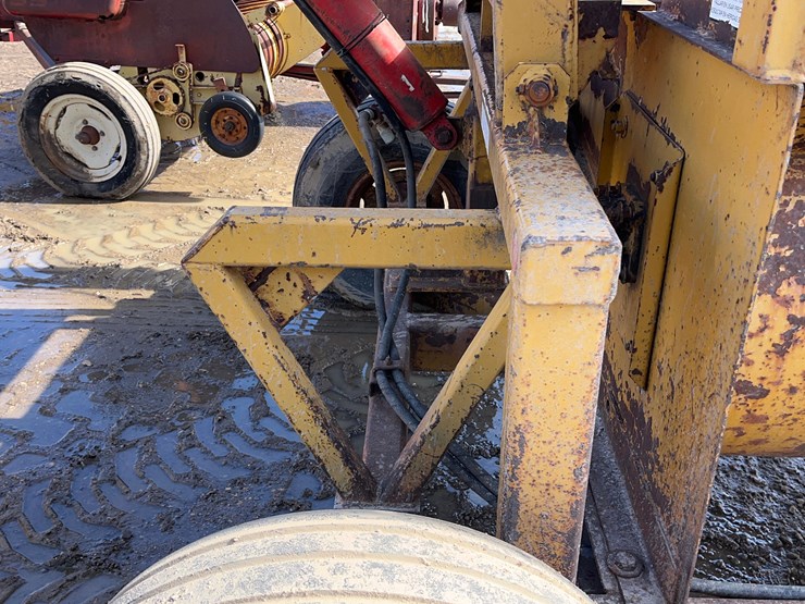 haybuster-256-plus-ii-image-9