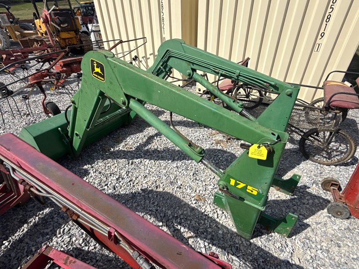john-deere-175-image-1