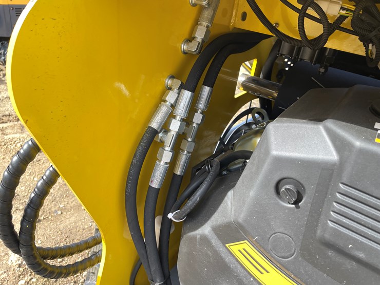 #213-•-landhonor-mini-skid-steer-loader-image-20