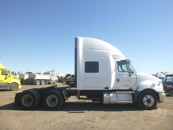 2012-international-prostar-image-6