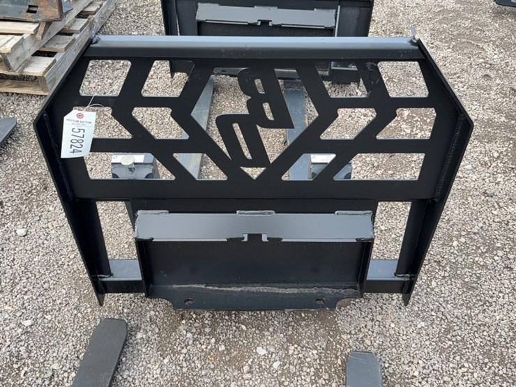 #2032-•-blue-diamond-48"-dingo-pallet-forks-image-2