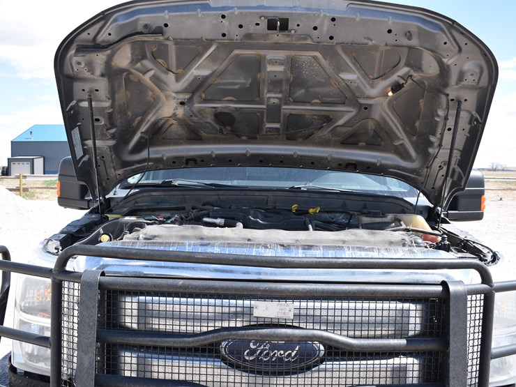 2013-ford-f250-xlt-image-50