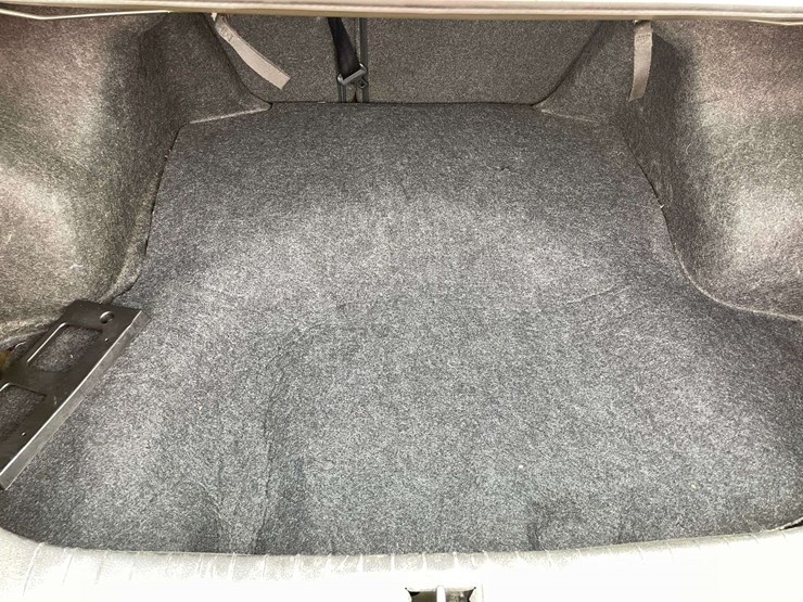 2017-nissan-altima-4-door-sedan-(213,376-miles)-image-15