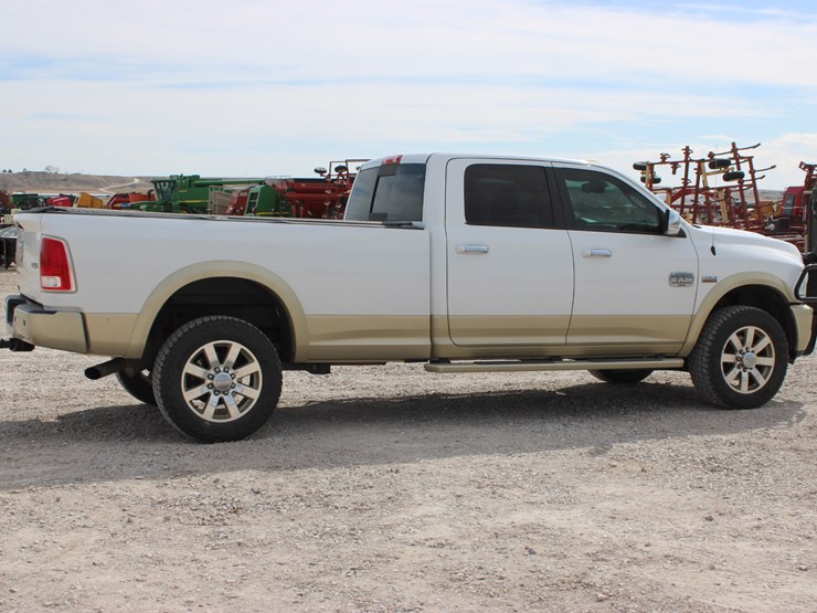 2015-ram-2500-laramie-longhorn-image-7