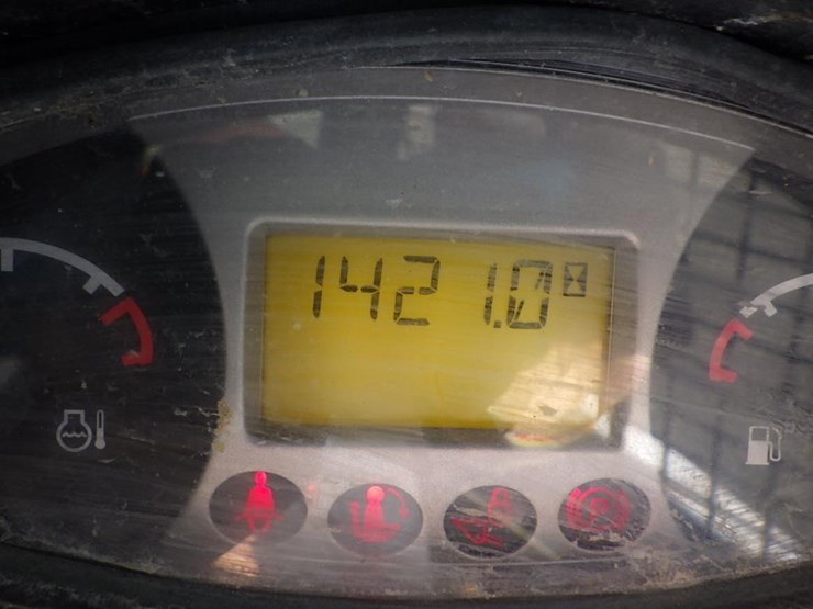 2020-bobcat-s550-image-30